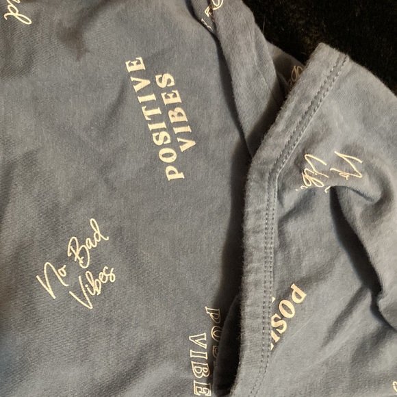 Positive vibes crop top - Picture 3 of 3